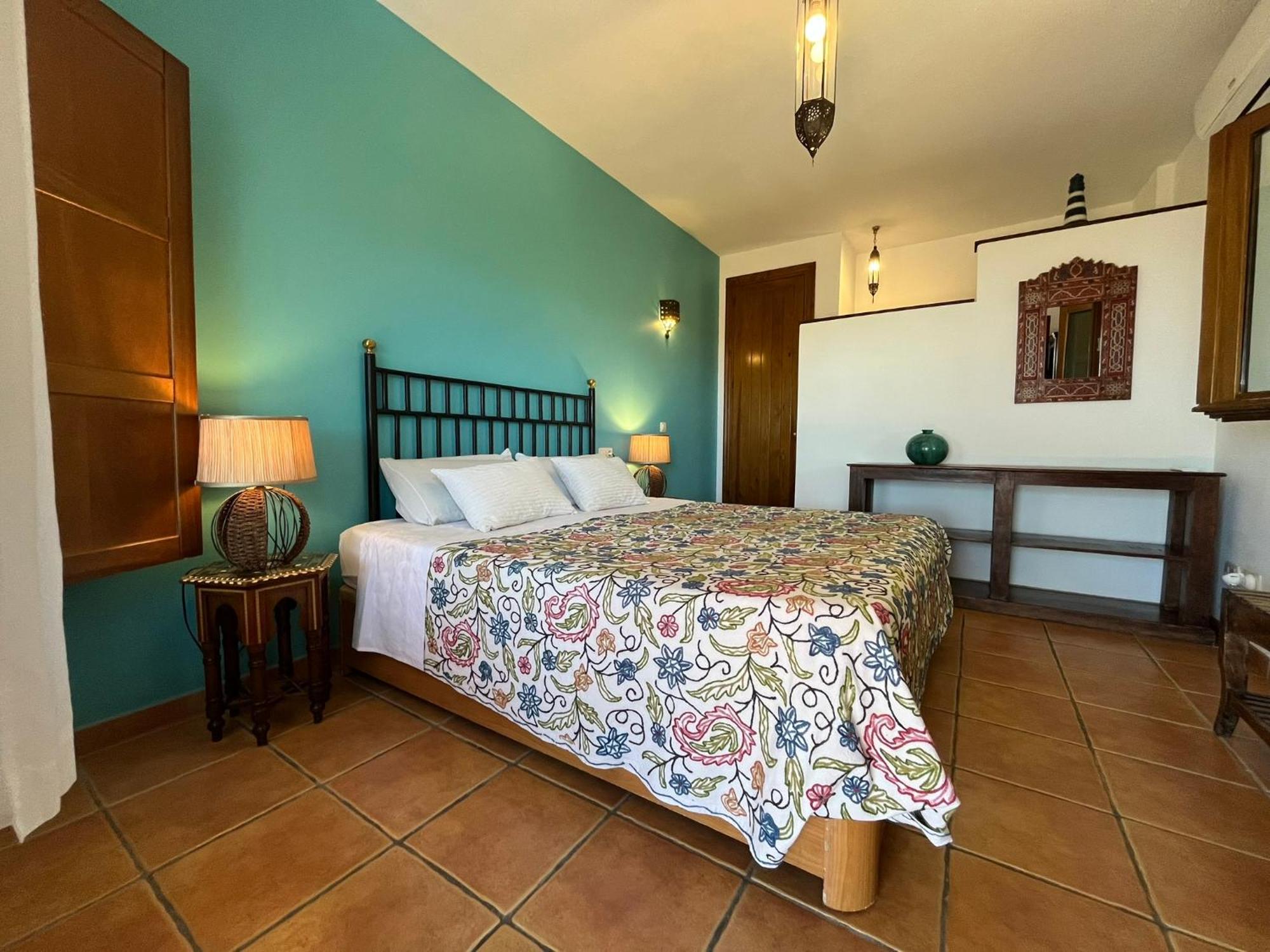 Casa Rural Alqueria Del Duende Frigiliana Luaran gambar